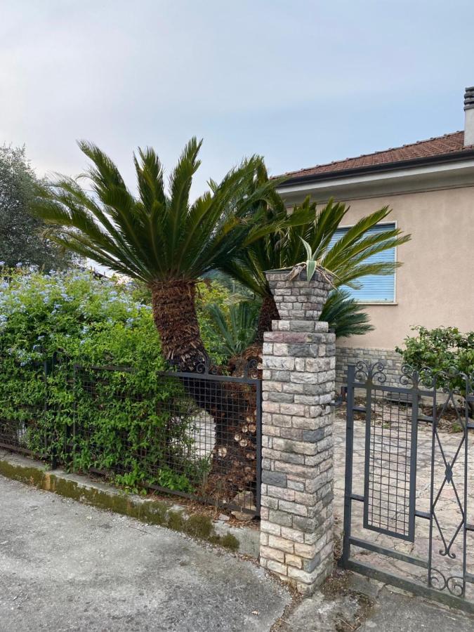 Il Giardino Delle Cycas Apartman Romito Magra Kültér fotó